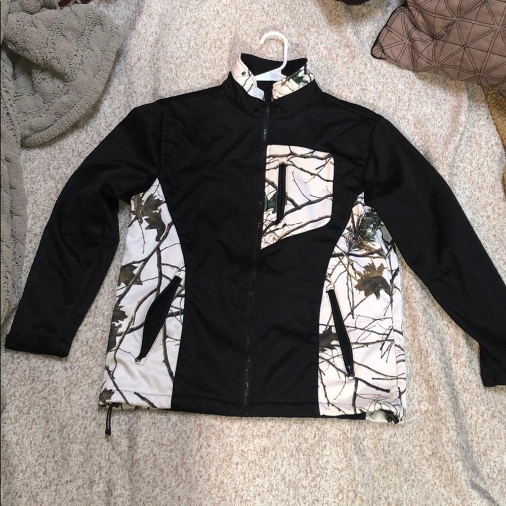 Black / white camo winter jacket